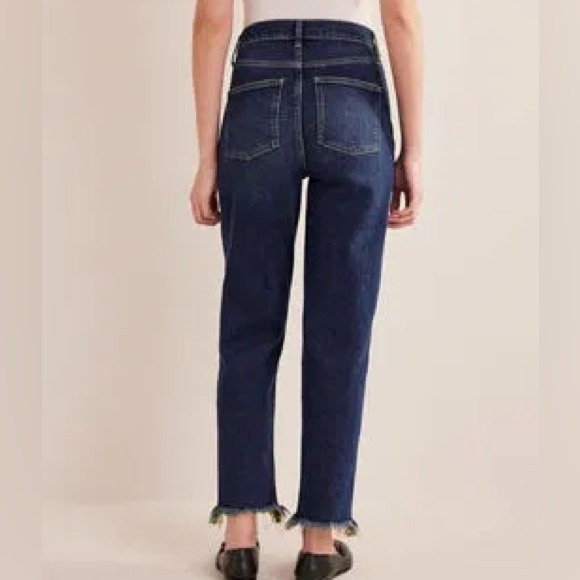 Boden High Rise Classic Slim Jeans Size W32xL32 NEW Blue Tapered Leg Raw Hem - Picture 16 of 16
